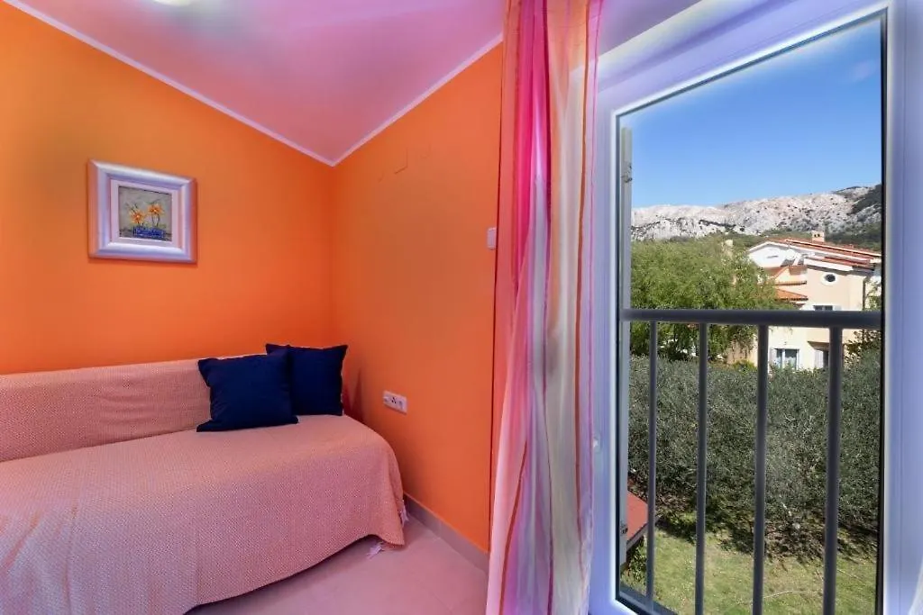 Apartments With A Parking Space Baska, Krk - 22411 Croatia