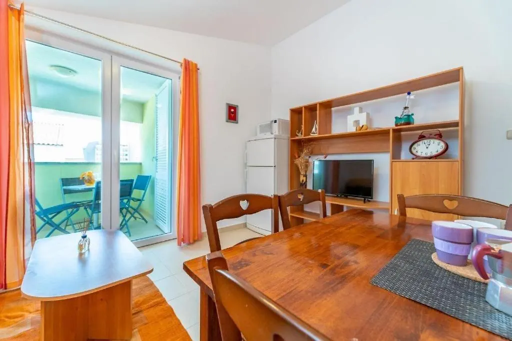 Apartments With A Parking Space Baska, Krk - 22411
